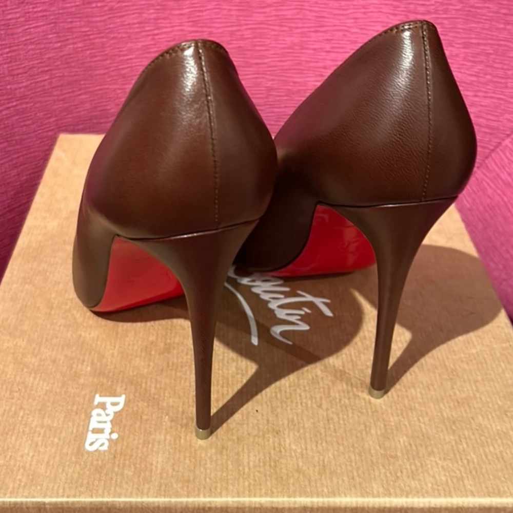 Christian Louboutin Brown Pointed Heel Size 7